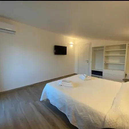Apartment Casa Vacanze *
